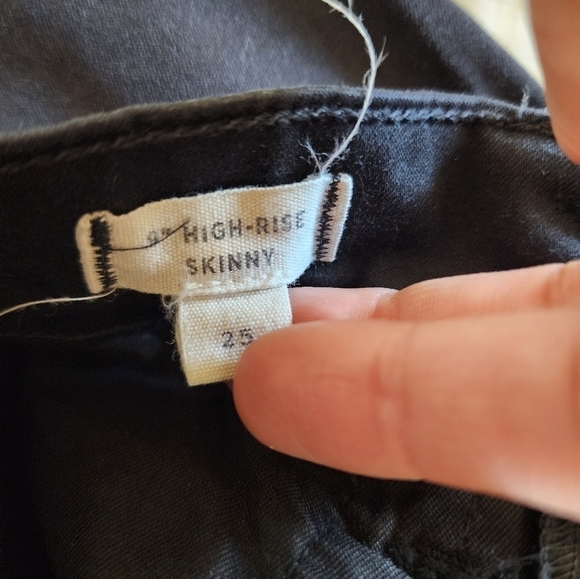 Madewell 9" High-Rise Skinny Jeans in Black  size 25 - Picture 3 of 4